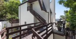 9335 SIERRA MAR DR, LOS ANGELES, CA 90069