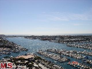 13700 MARINA POINTE DR #501, VENICE, CA 90292